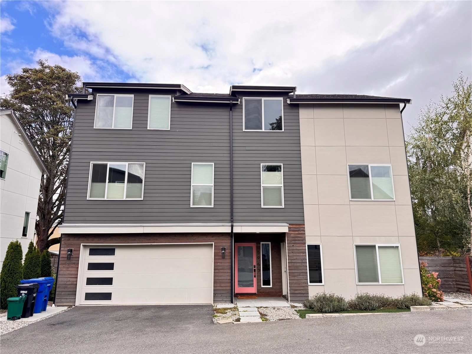 5953 22nd Ave S Seattle WA 98108