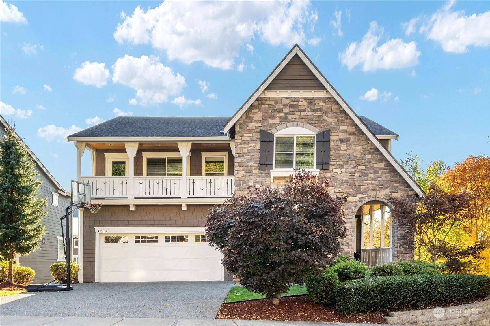 3739 201st Pl SE Unit  Sammamish WA 98075