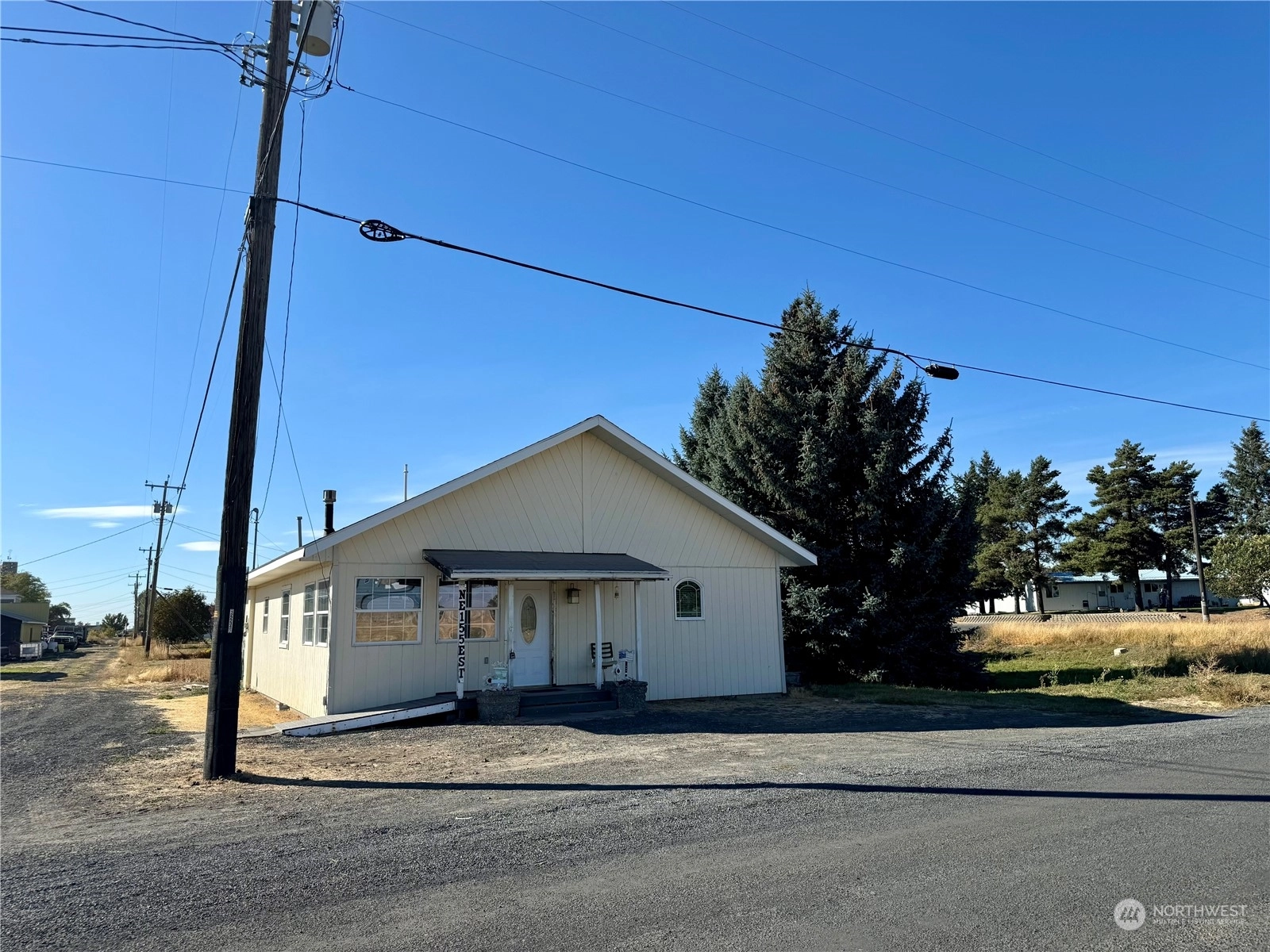 155 NE Adams St Creston WA 99117