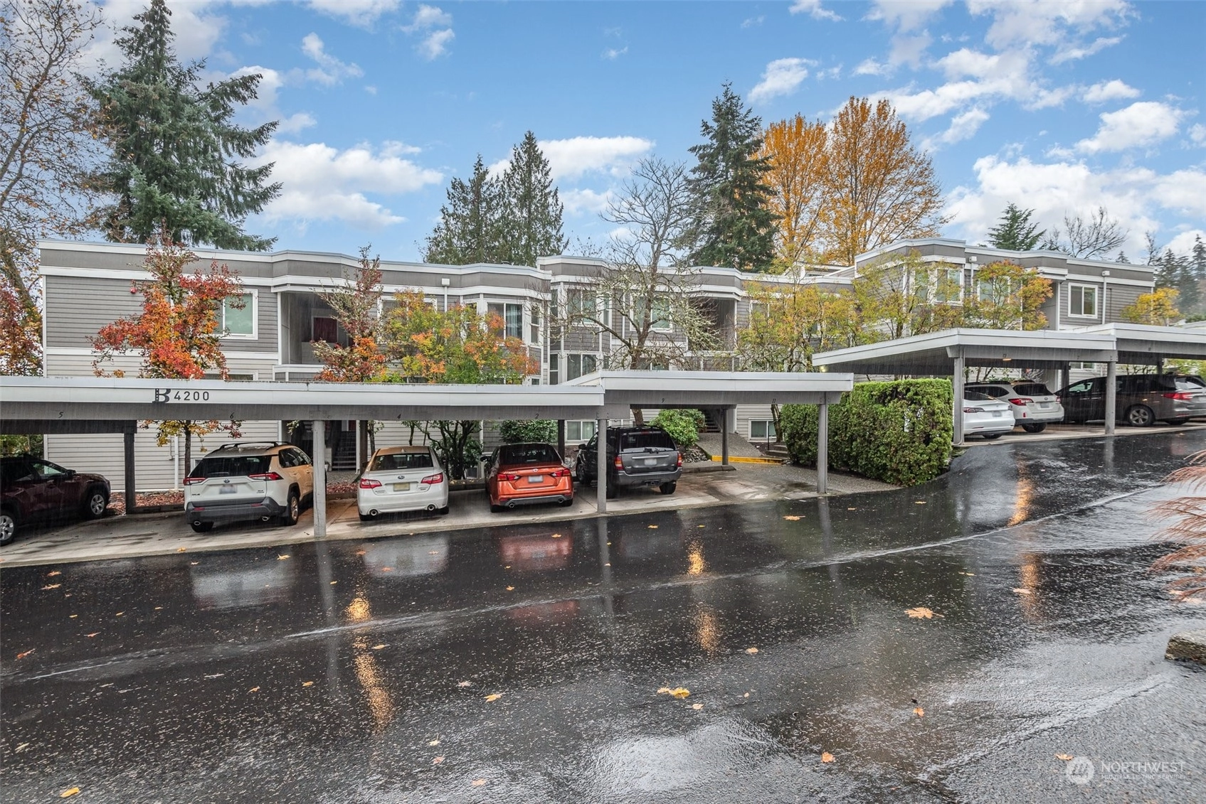 4200 Factoria Blvd SE Unit B4 Unit B4 Bellevue WA 98006