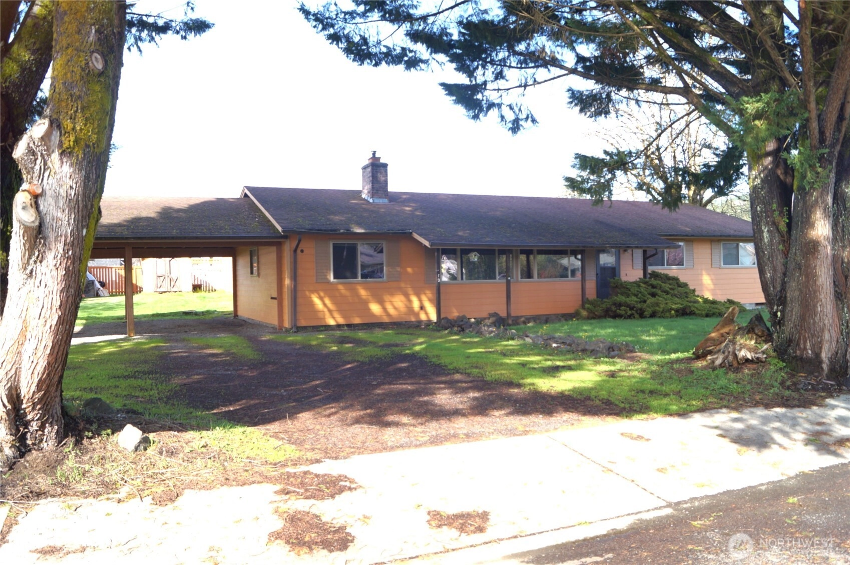 313 W Main St Unit  Oakville WA 98568