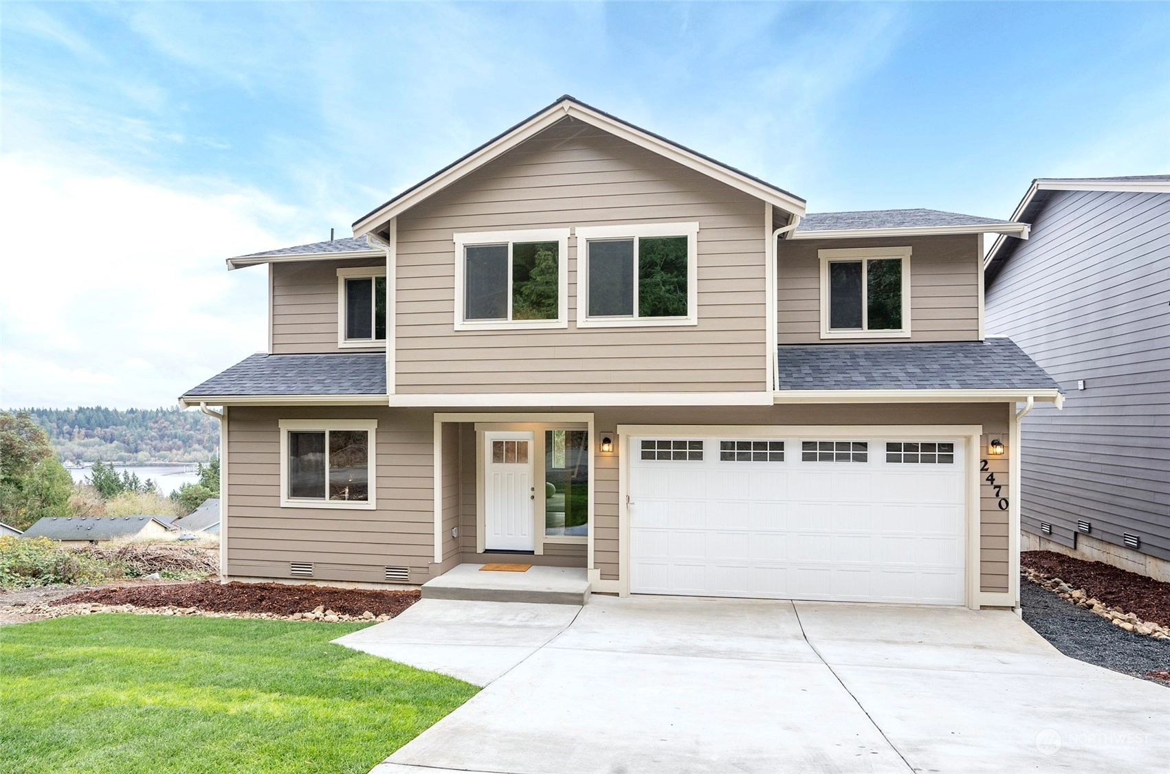 2470 W Echo Bay Dr Bremerton WA 98312