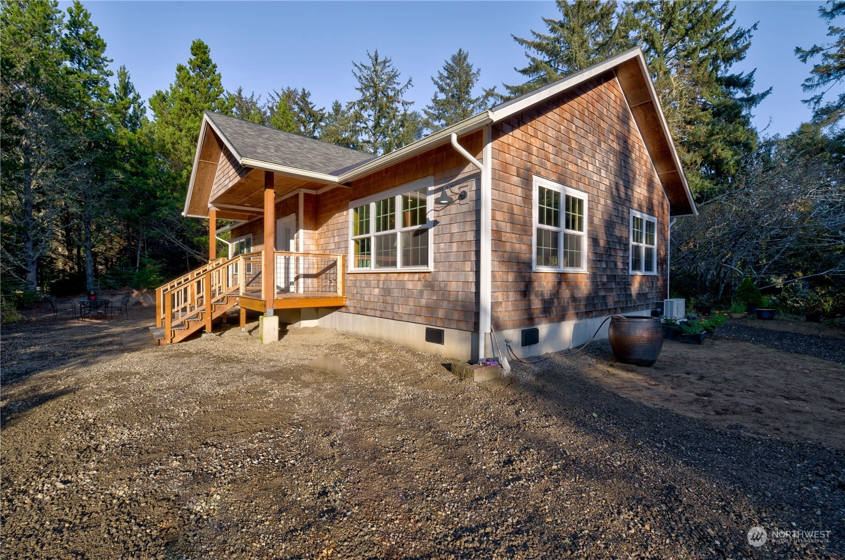 33310 Douglas Dr Oysterville WA 98641