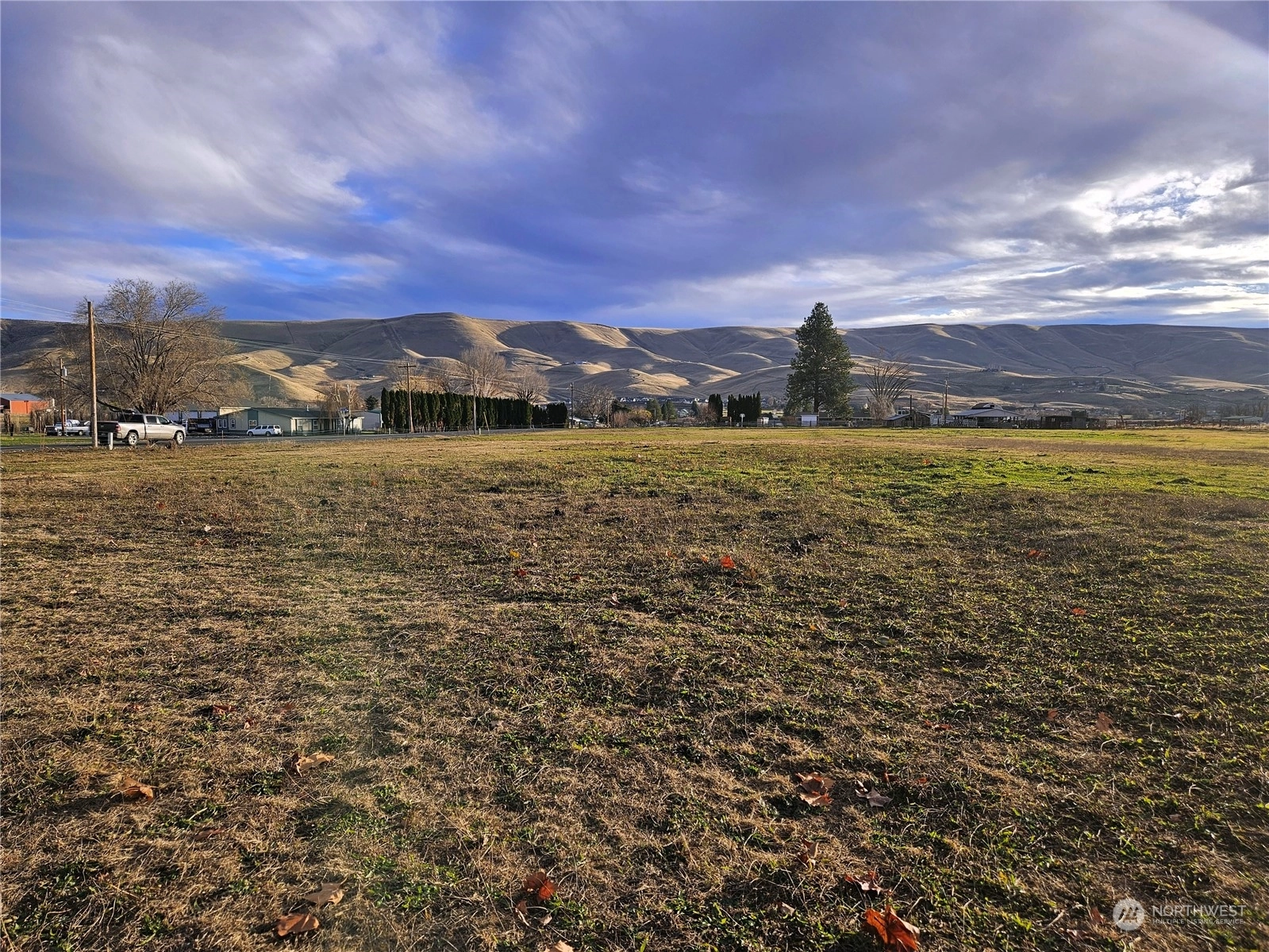 8100 S Webb Rd Unit  Prosser WA 99350