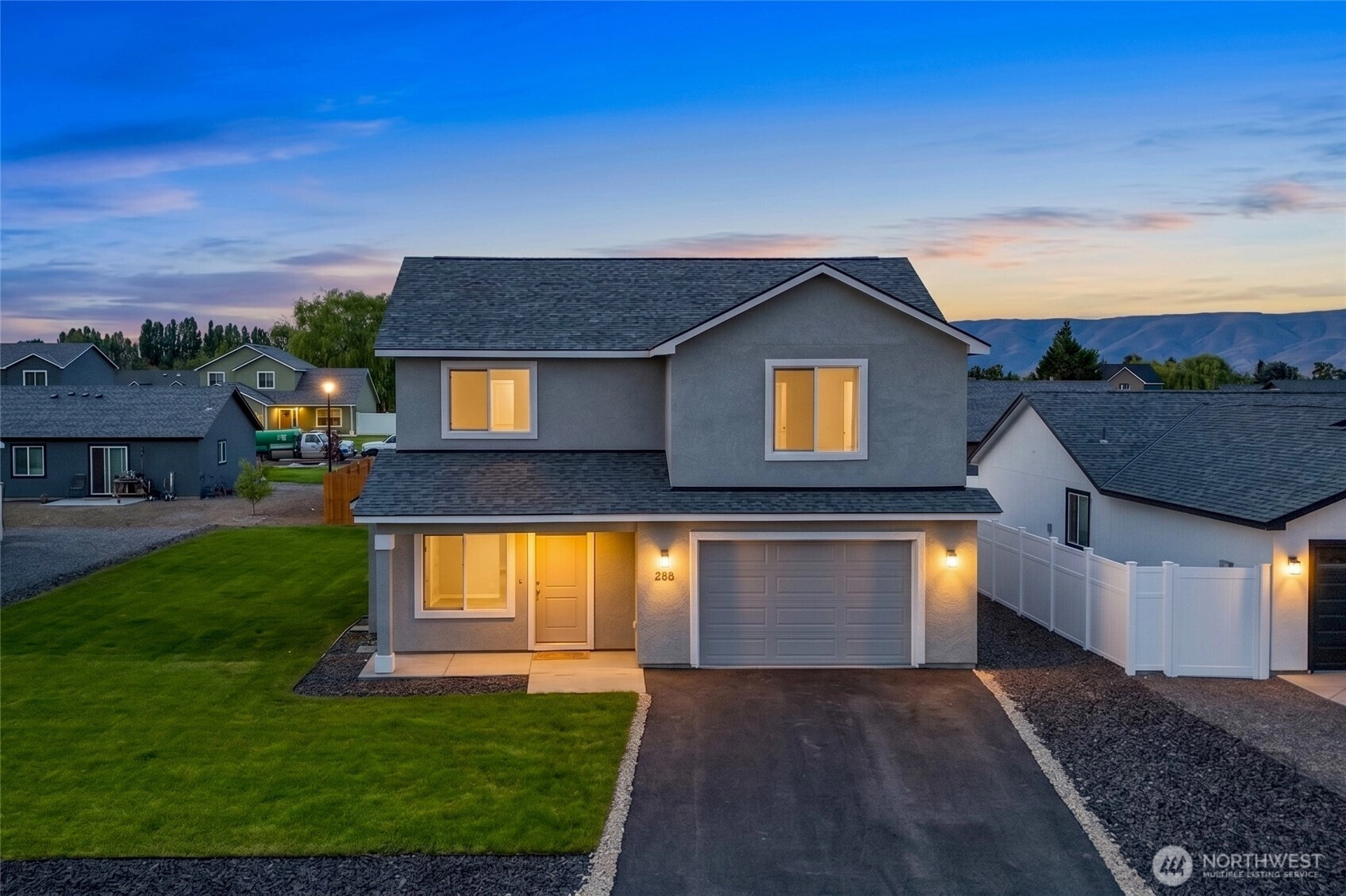 208 Rattray Dr Unit  Mattawa WA 99349