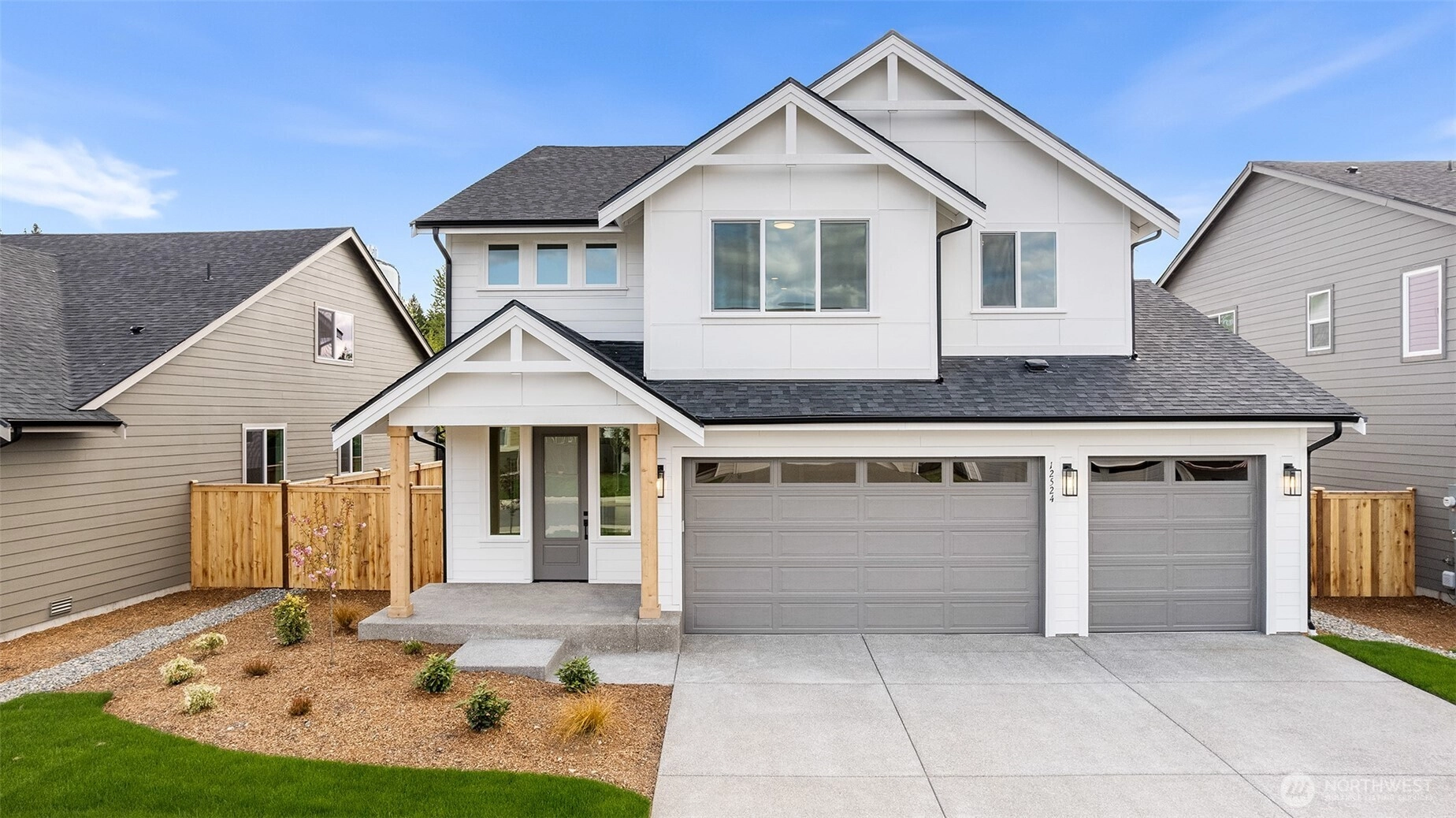 12524 179th St E Unit  Puyallup WA 98374