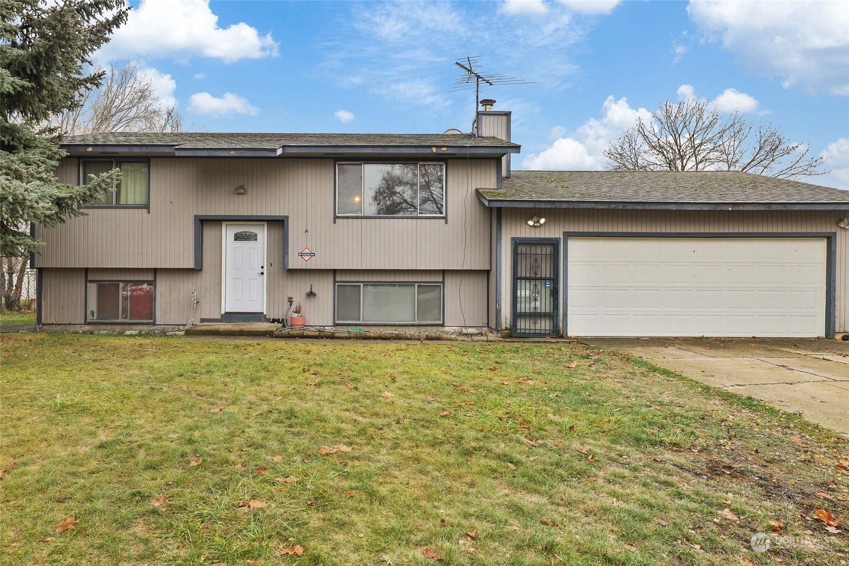 21316 E Queen Ave Otis Orchards WA 99027