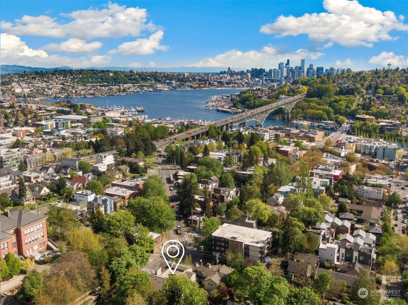 3901 Fremont Ave N Unit 301 Unit 301 Seattle WA 98103