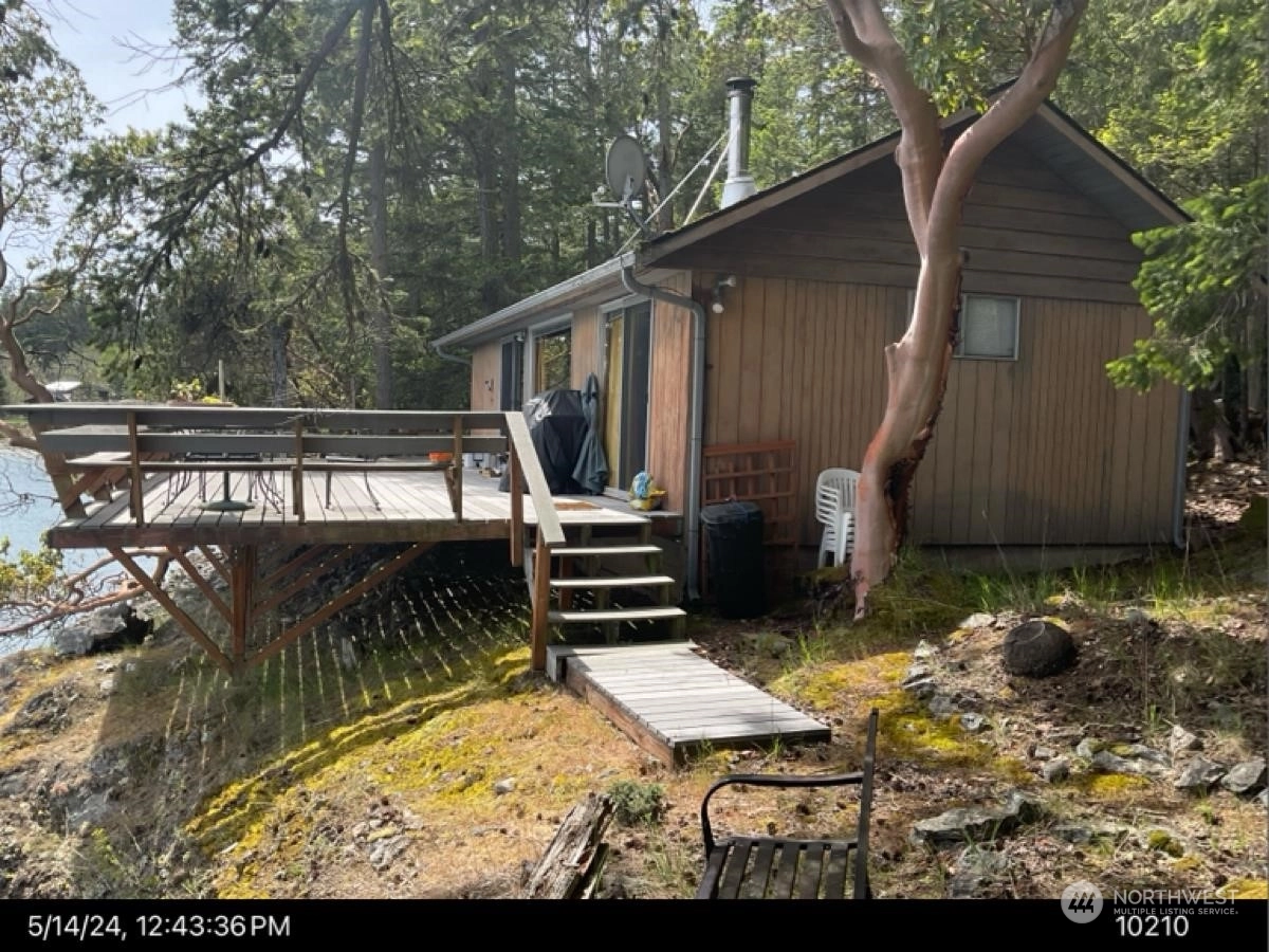 240 Old Midden Ln Shaw Island WA 98286