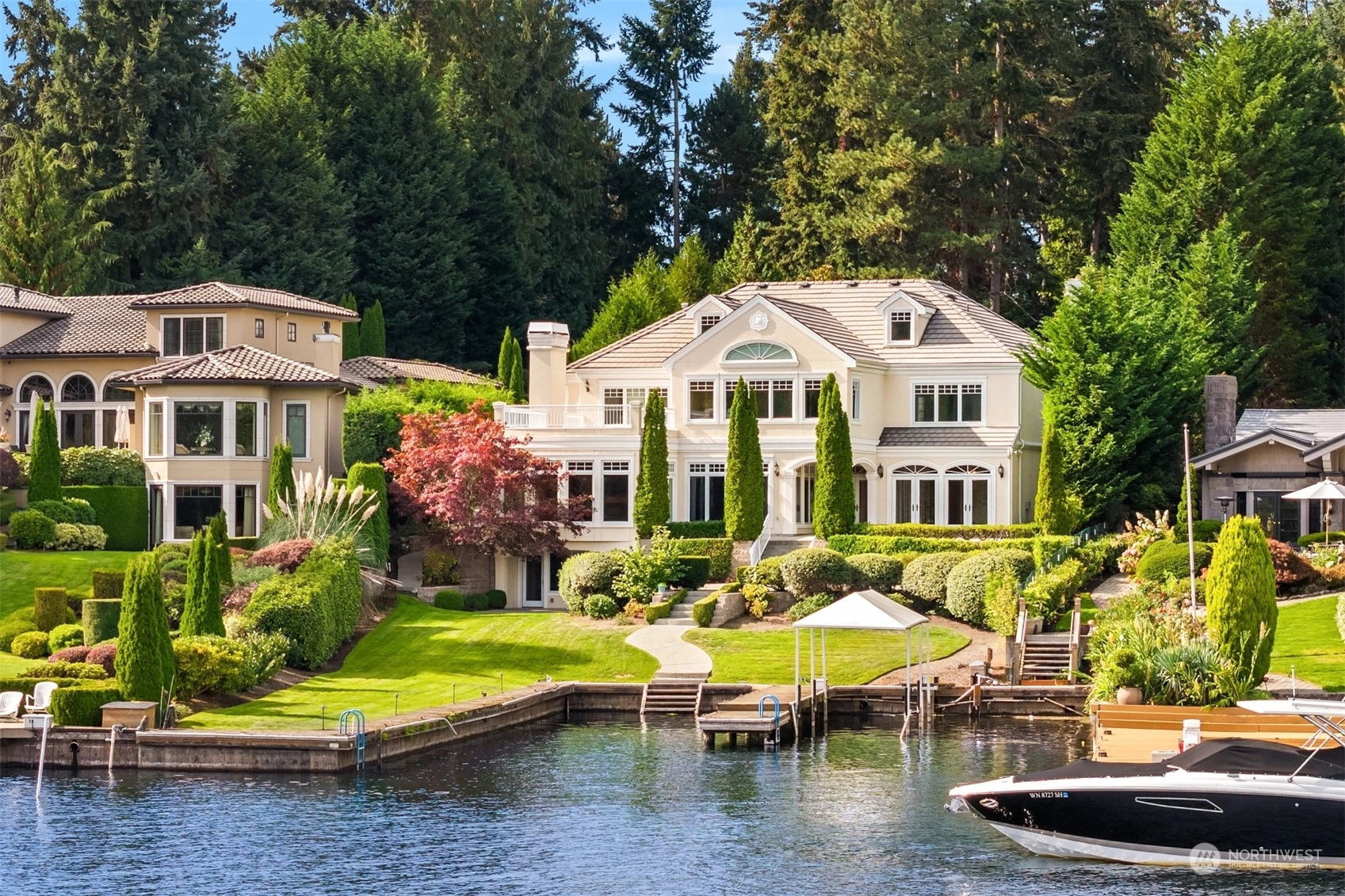 3252 Hunts Point Rd Hunts Point WA 98004