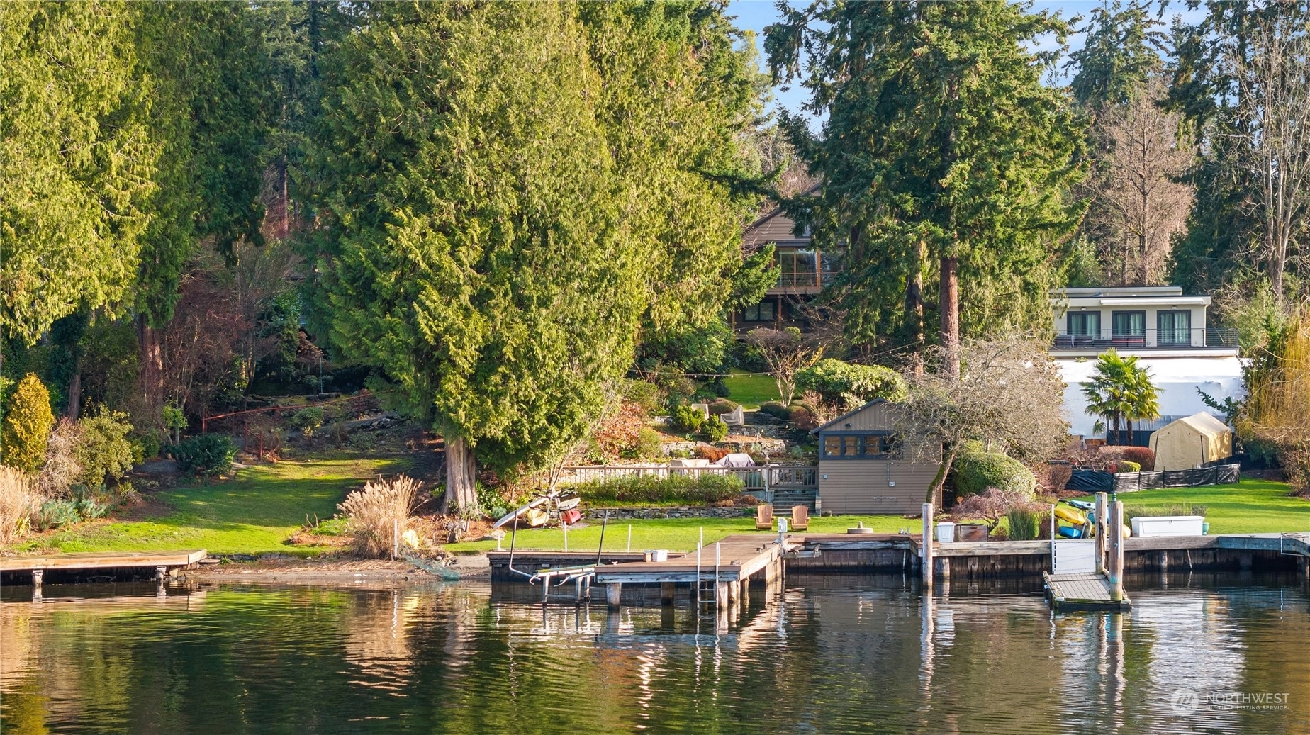 3261 Hunts Point Rd Hunts Point WA 98004