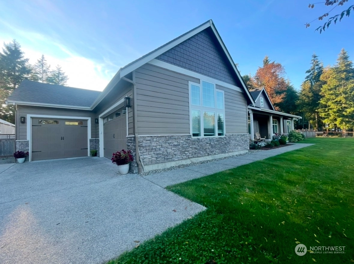 714 Tiedeman Rd NW Lakebay WA 98349