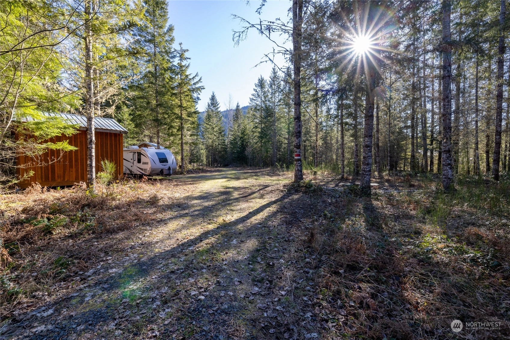 147 Glacier Dr Mineral WA 98001