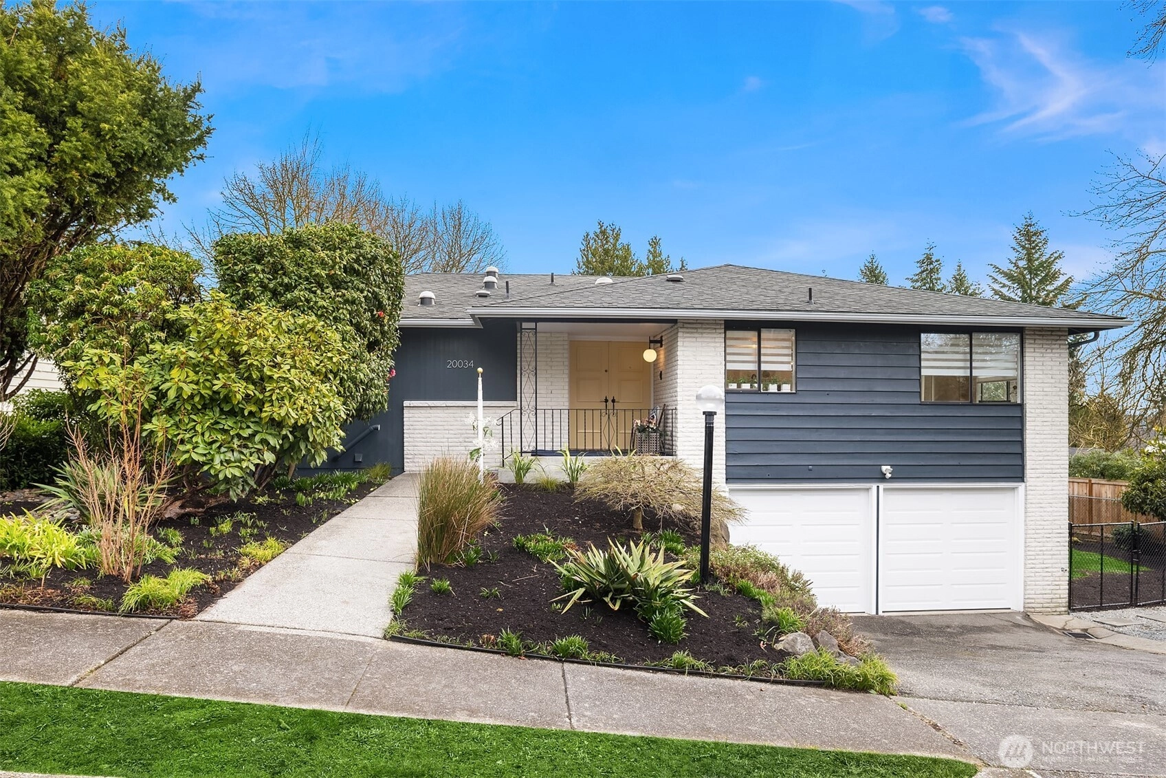 20034 106th Ave NE Bothell WA 98011