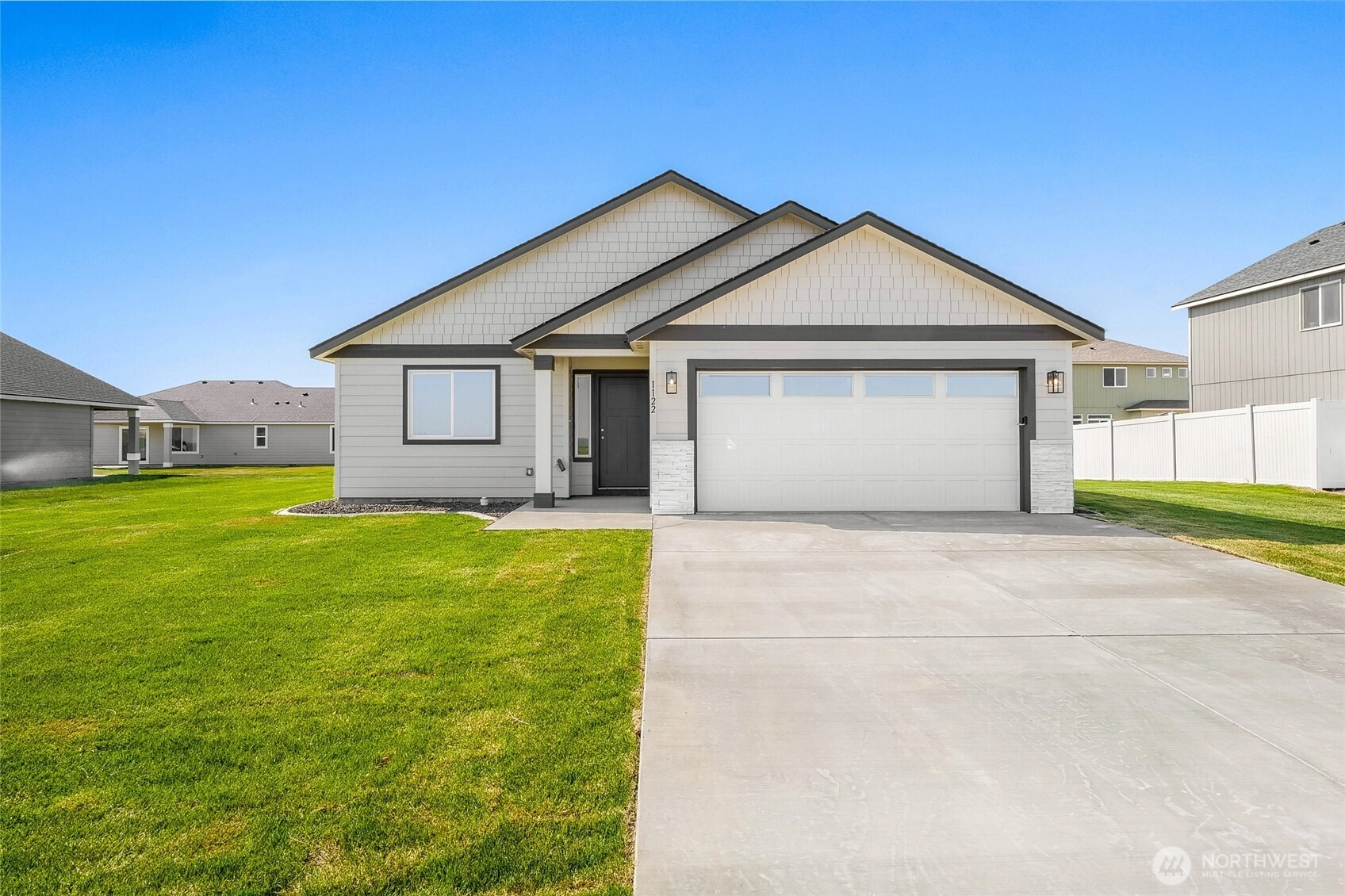 1122 8th Ave NE Unit  Ephrata WA 98823