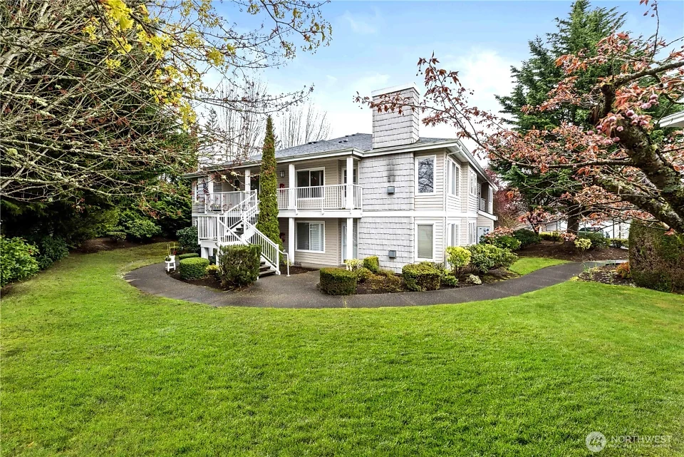 11130 SE 208th St Unit J204 Unit J204 Kent WA 98031
