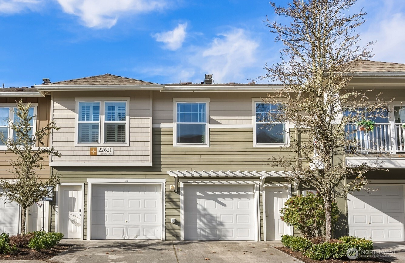 22621 NE Alder Crest Dr Unit 203 Unit 203 Redmond WA 98053