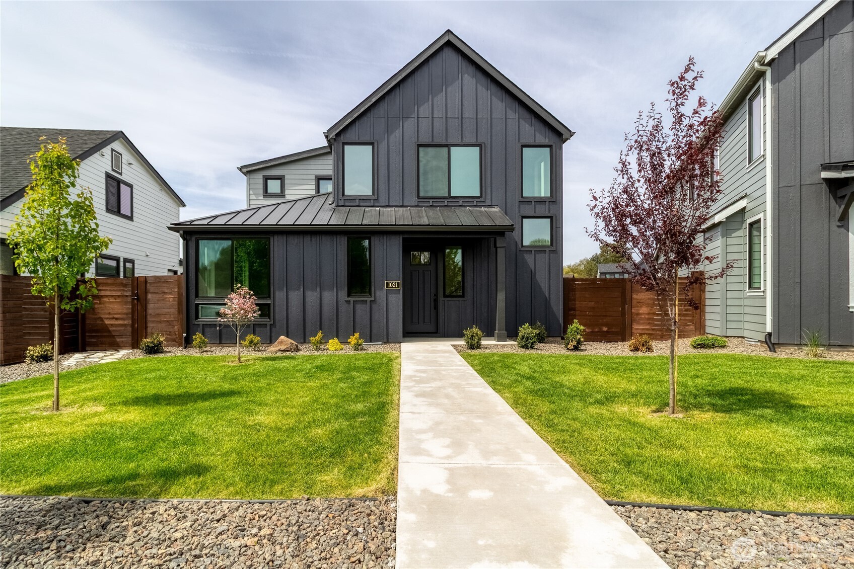 1021 SE Garrison Village Way Unit  College Place WA 99324