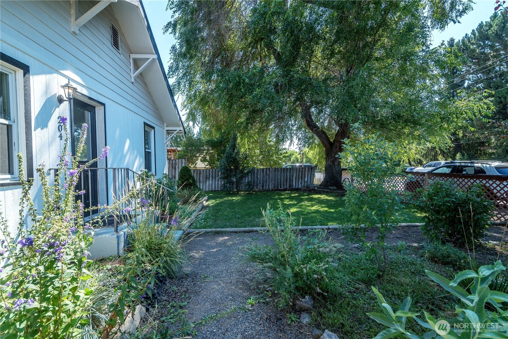 204 N Spokane St Kittitas WA 98934