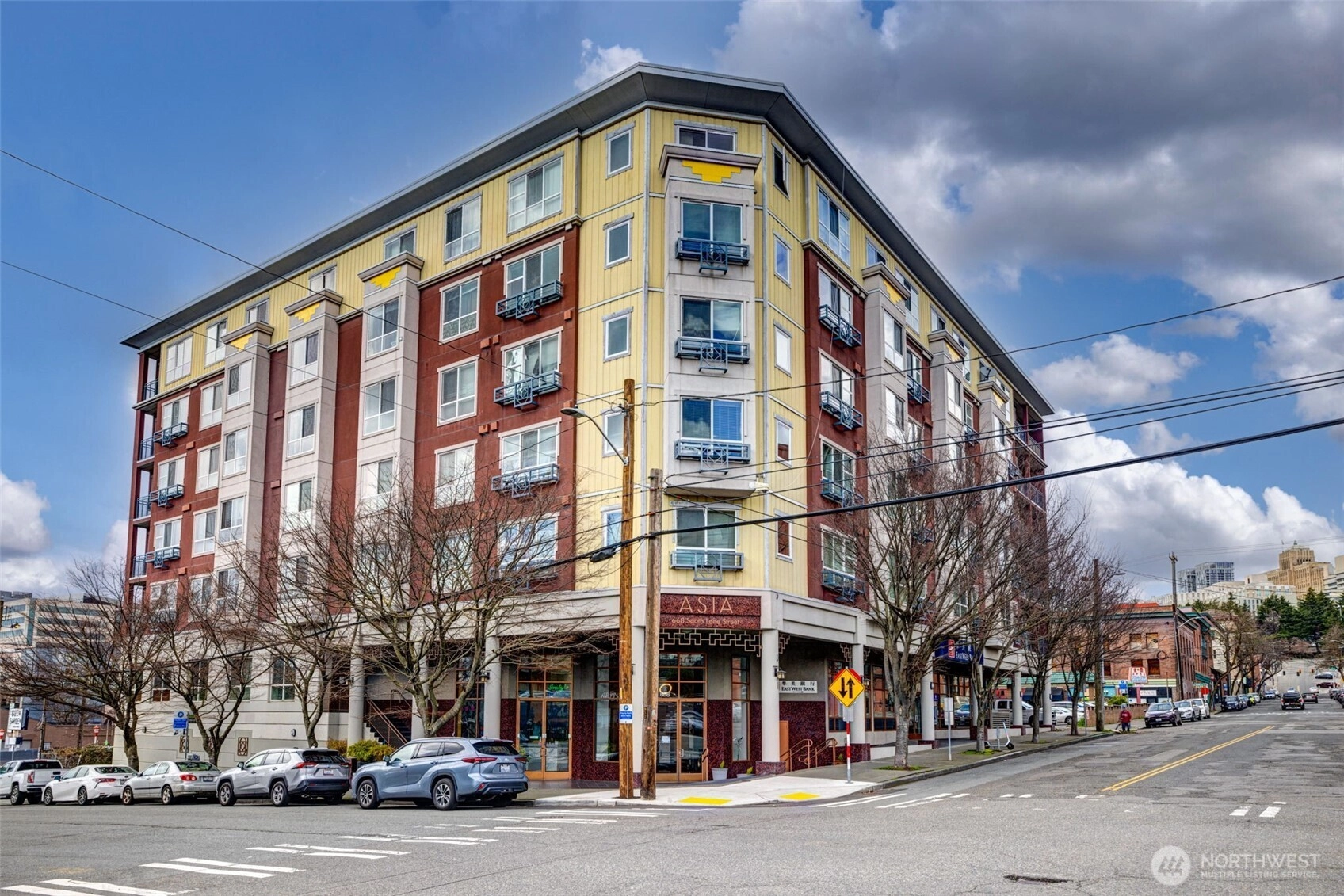 668 S Lane St Unit 311 Unit 311 Seattle WA 98104