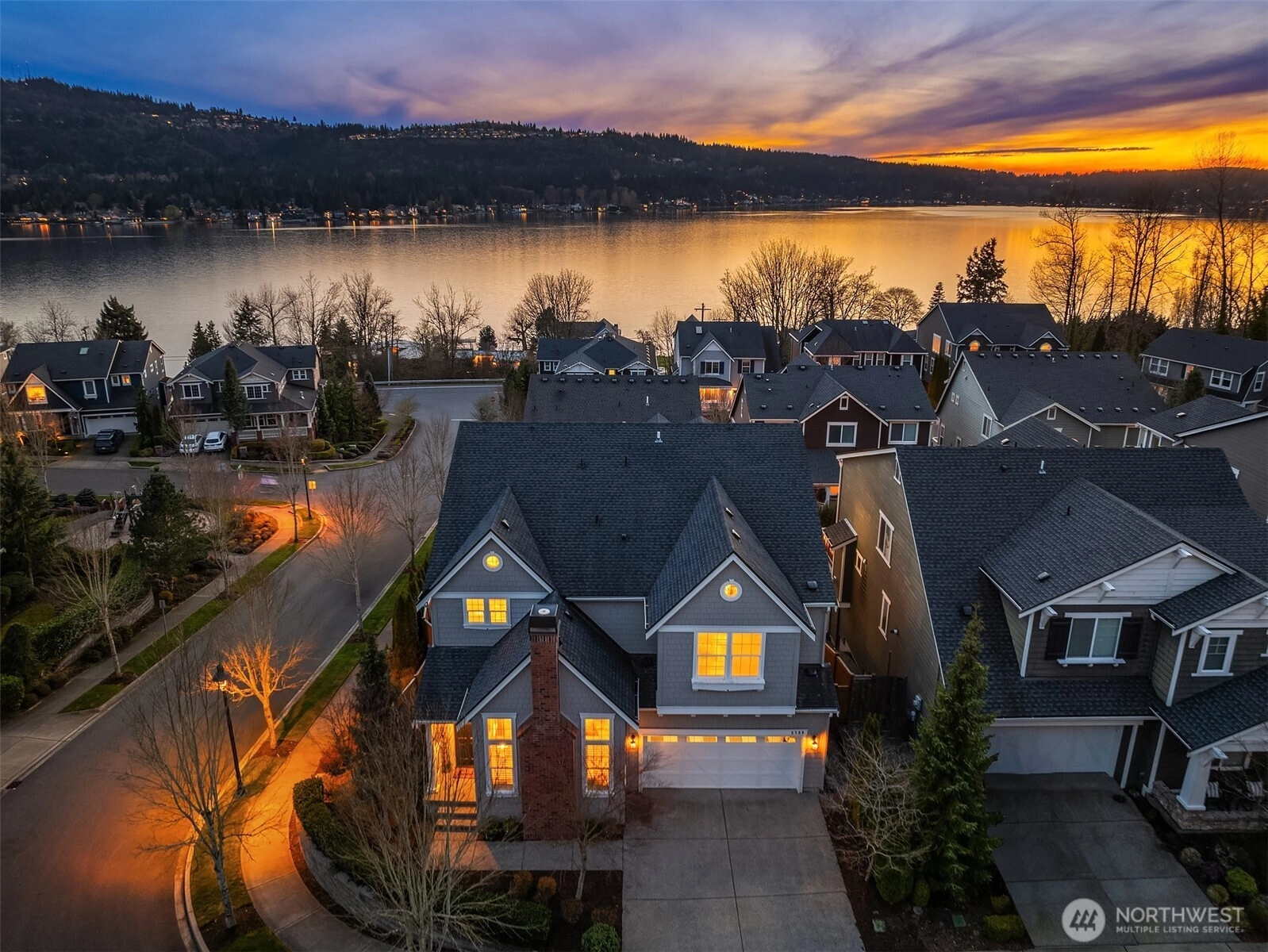 3799 201st Pl SE Sammamish WA 98075