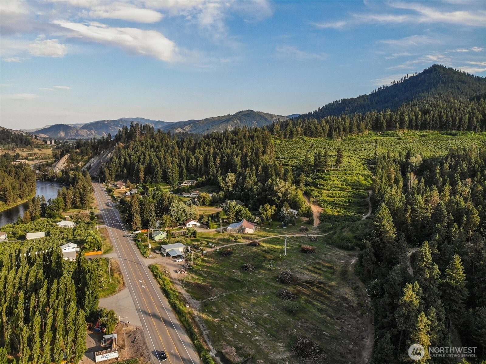 10801 Us Hwy 2 Peshastin WA 98847