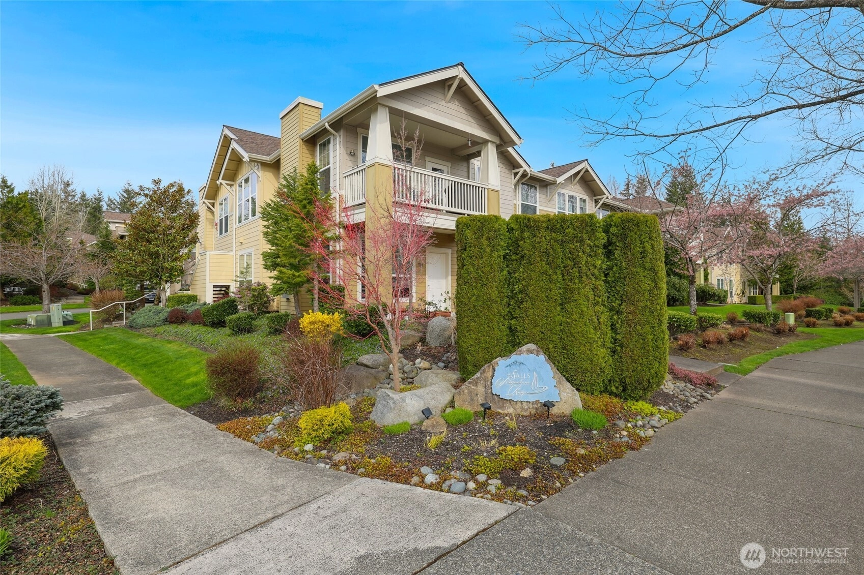 7719 Fairway Ave SE Unit 203 Unit 203 Snoqualmie WA 98065