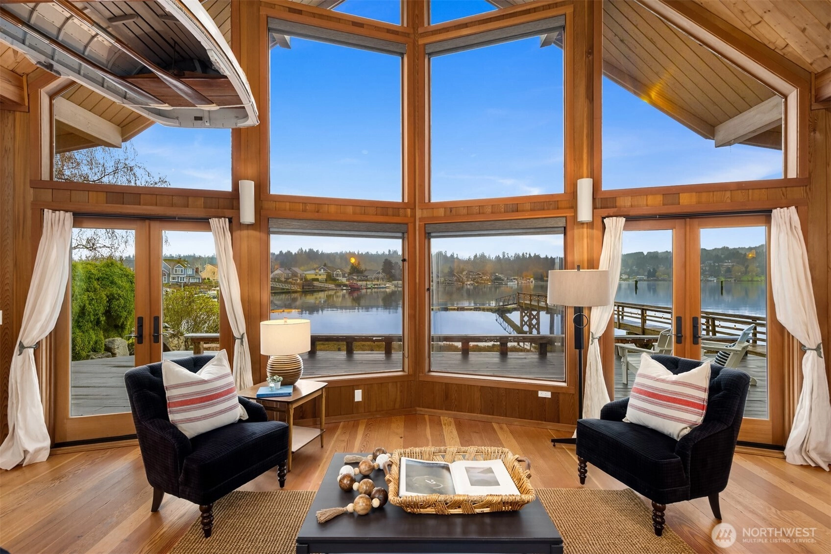 20539 Chief Sealth Dr NE Indianola WA 98342