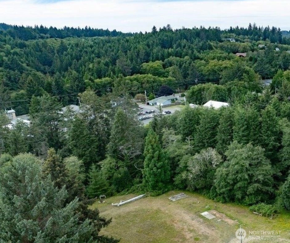 310 Cedar St NE Unit  Ilwaco WA 98624