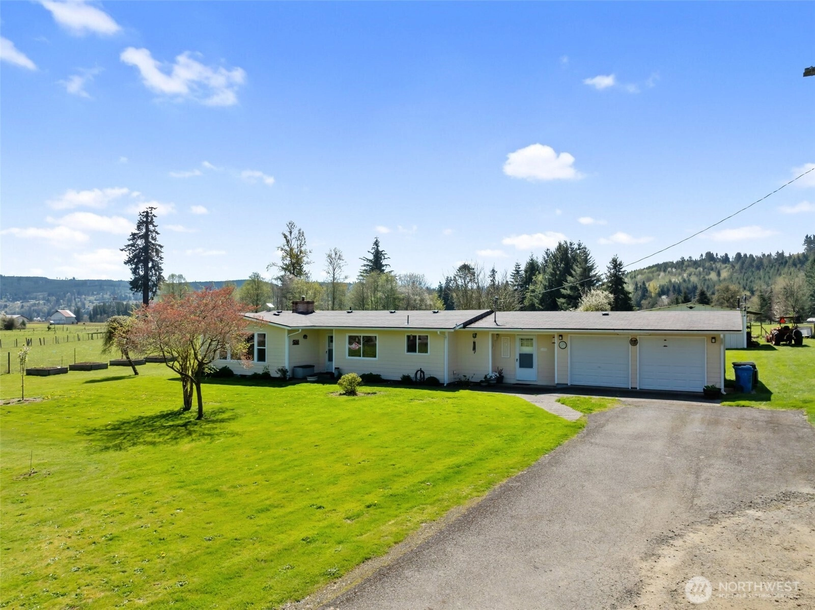 2958 Us Hwy 12 Silver Creek WA 98585
