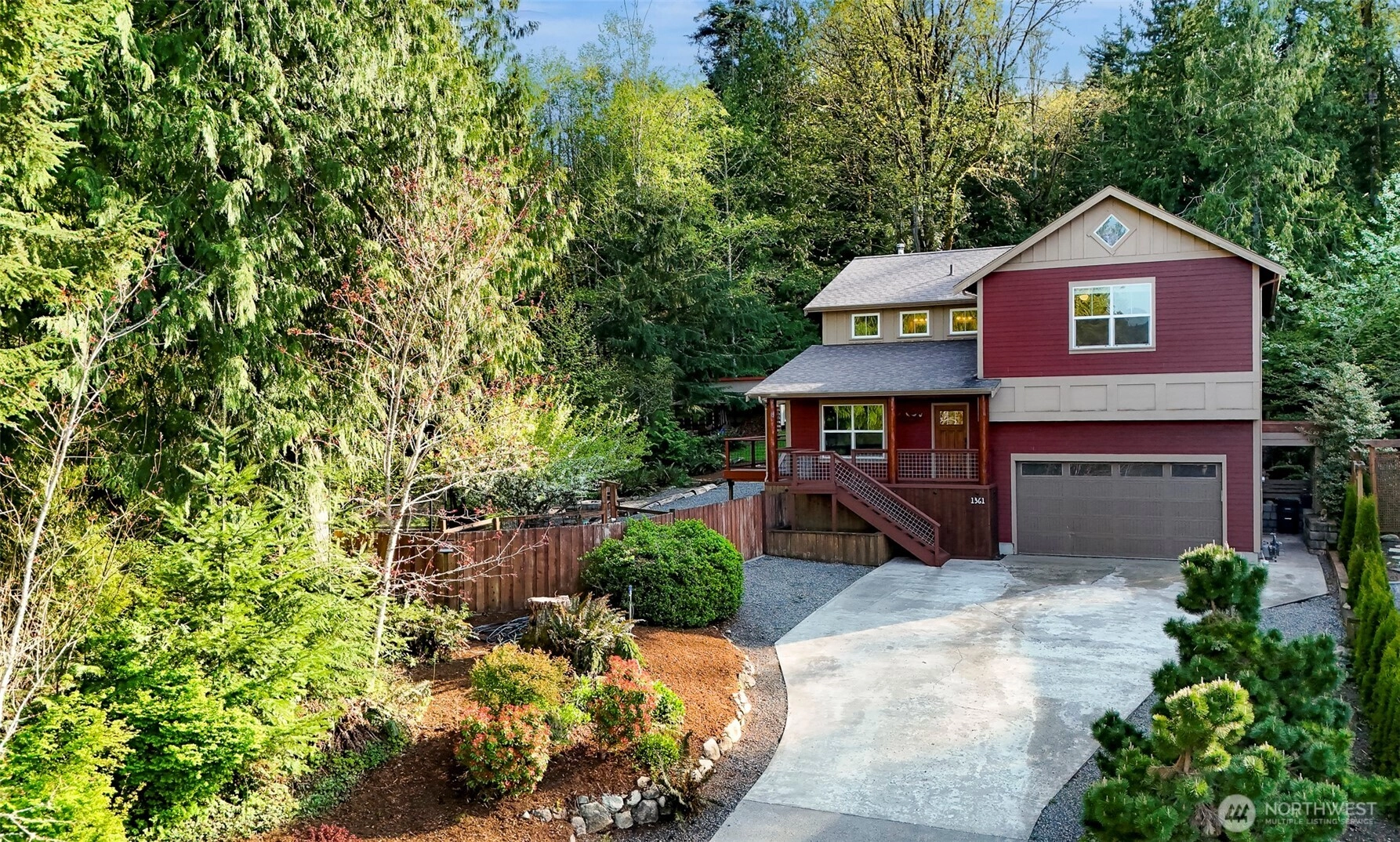 1361 S Parkstone Ct Bellingham WA 98229