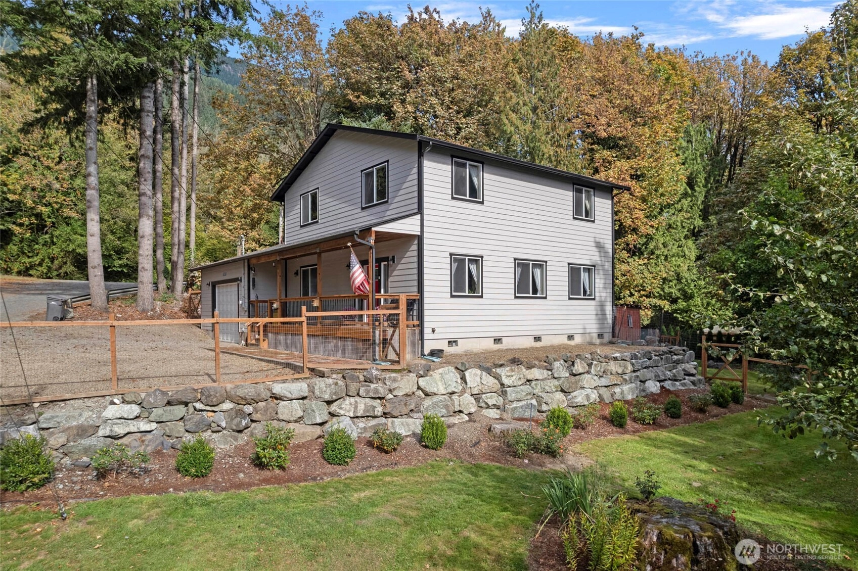 10871 Alfred St Rockport WA 98283