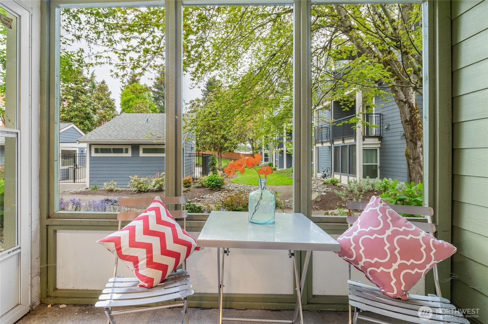 12607 SE 41st Pl Unit H106 Unit H106 Bellevue WA 98006