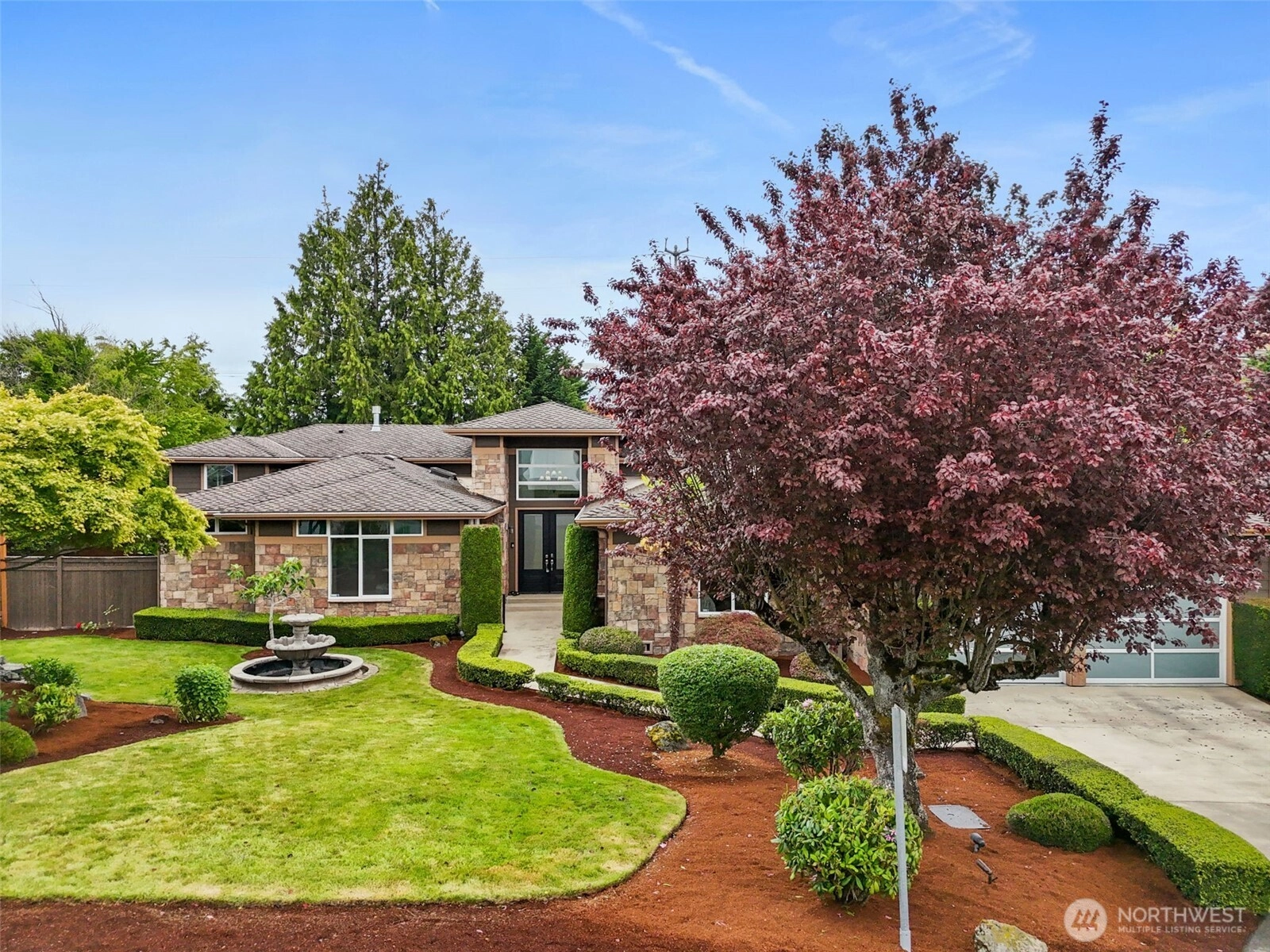 1038 Belfair Rd Bellevue WA 98004