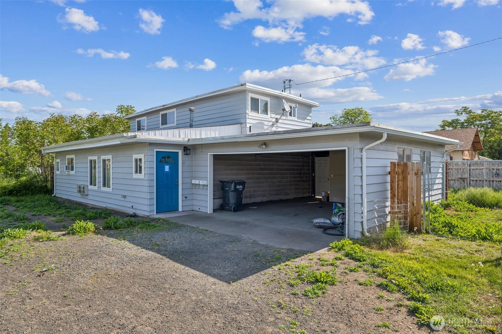47 SE 10th St College Place WA 99324