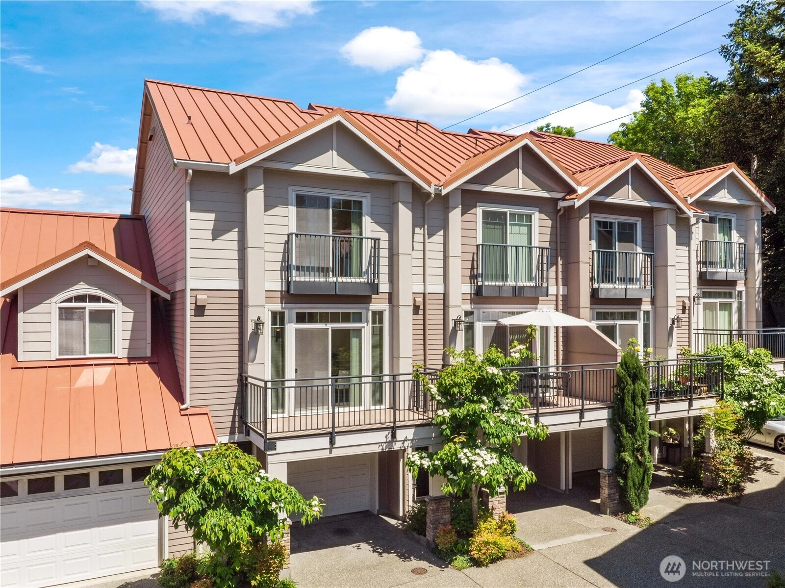 12721 SE 41st Pl Unit 211 Unit 211 Bellevue WA 98006