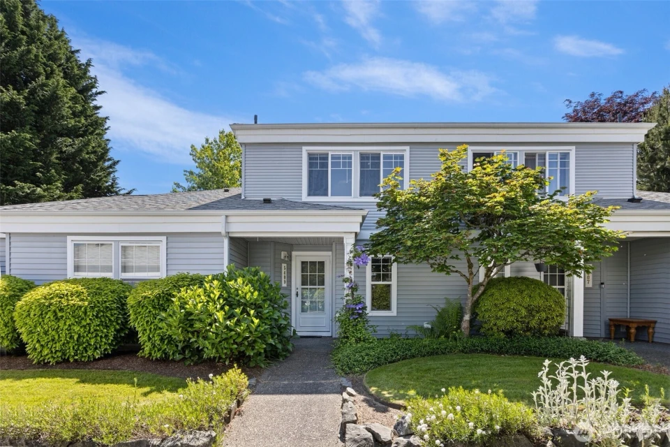 5409 S 236th Pl Unit 1-2 Unit 1-2 Kent WA 98032