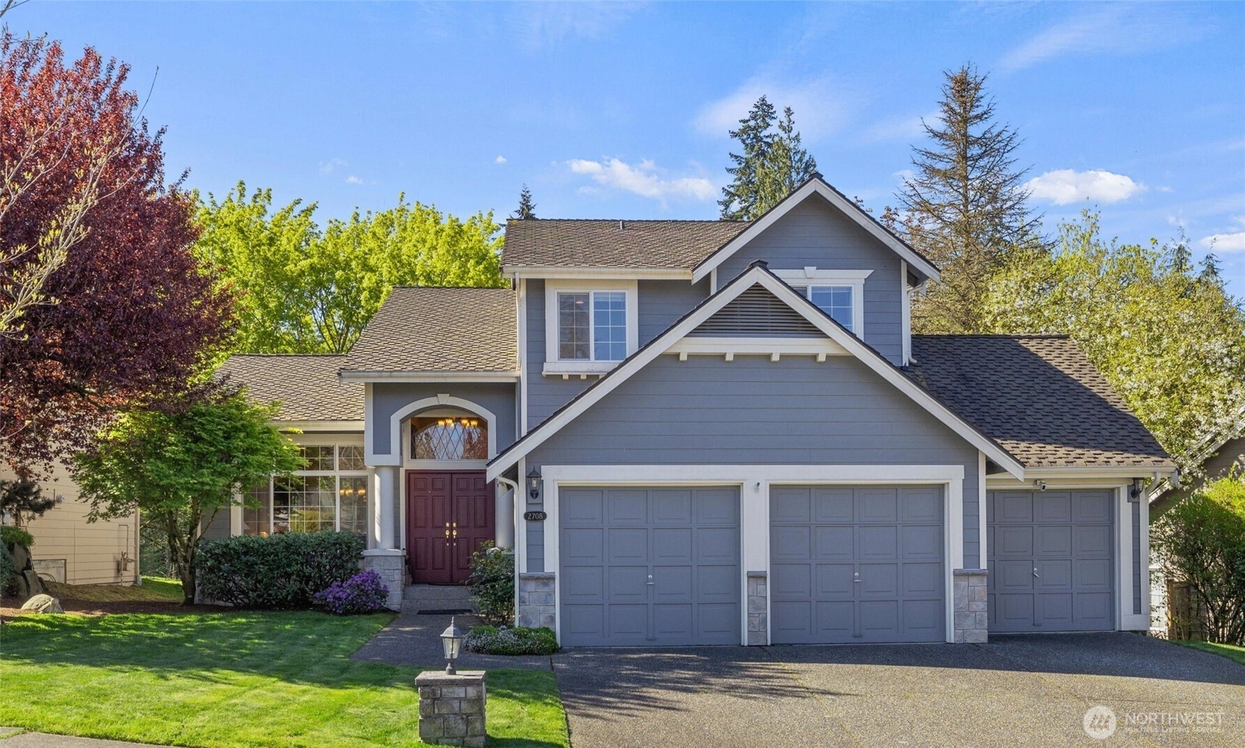 2708 204th St SE Unit  Bothell WA 98012