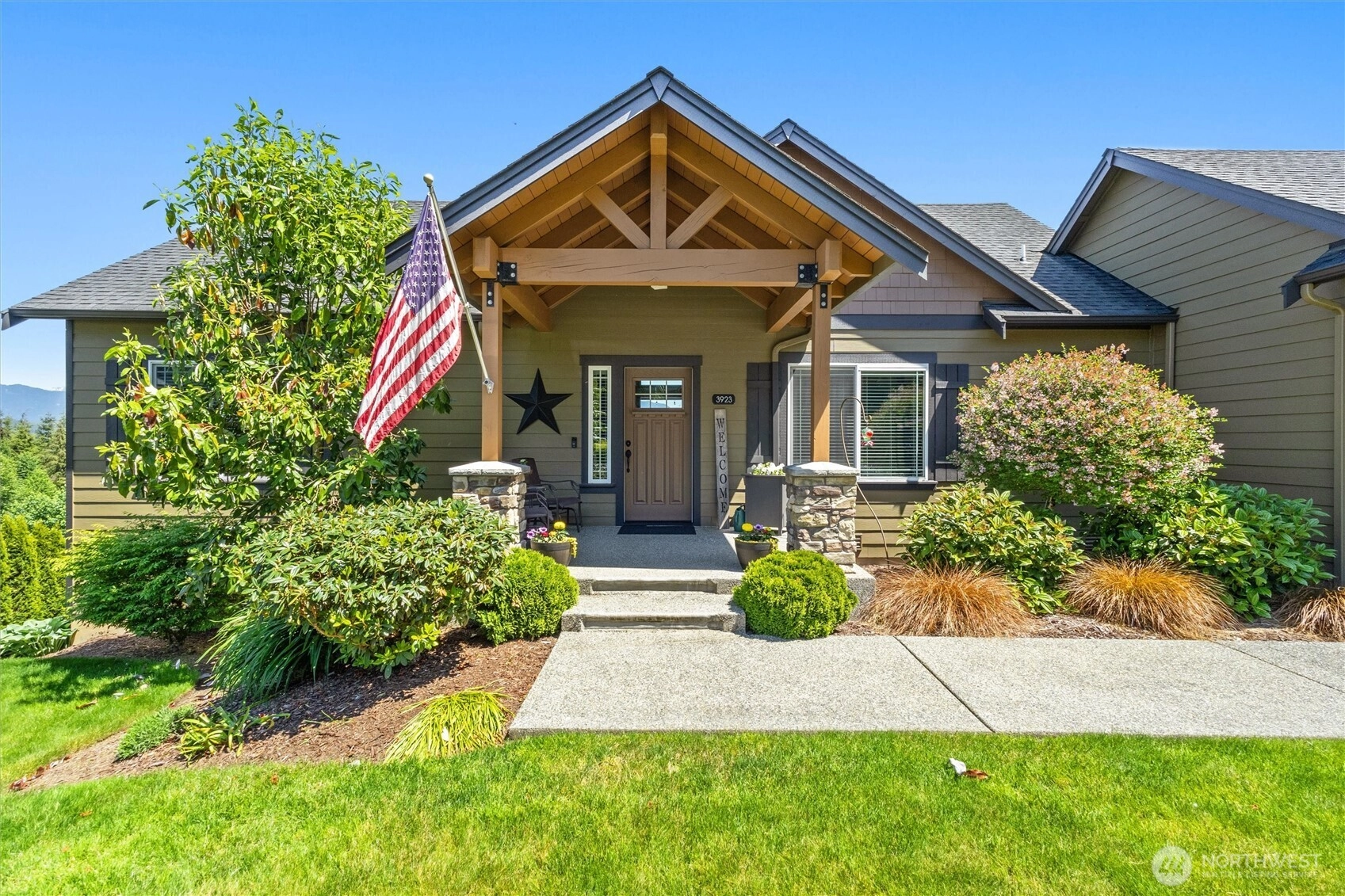3923 203rd Ave NE Unit  Snohomish WA 98290