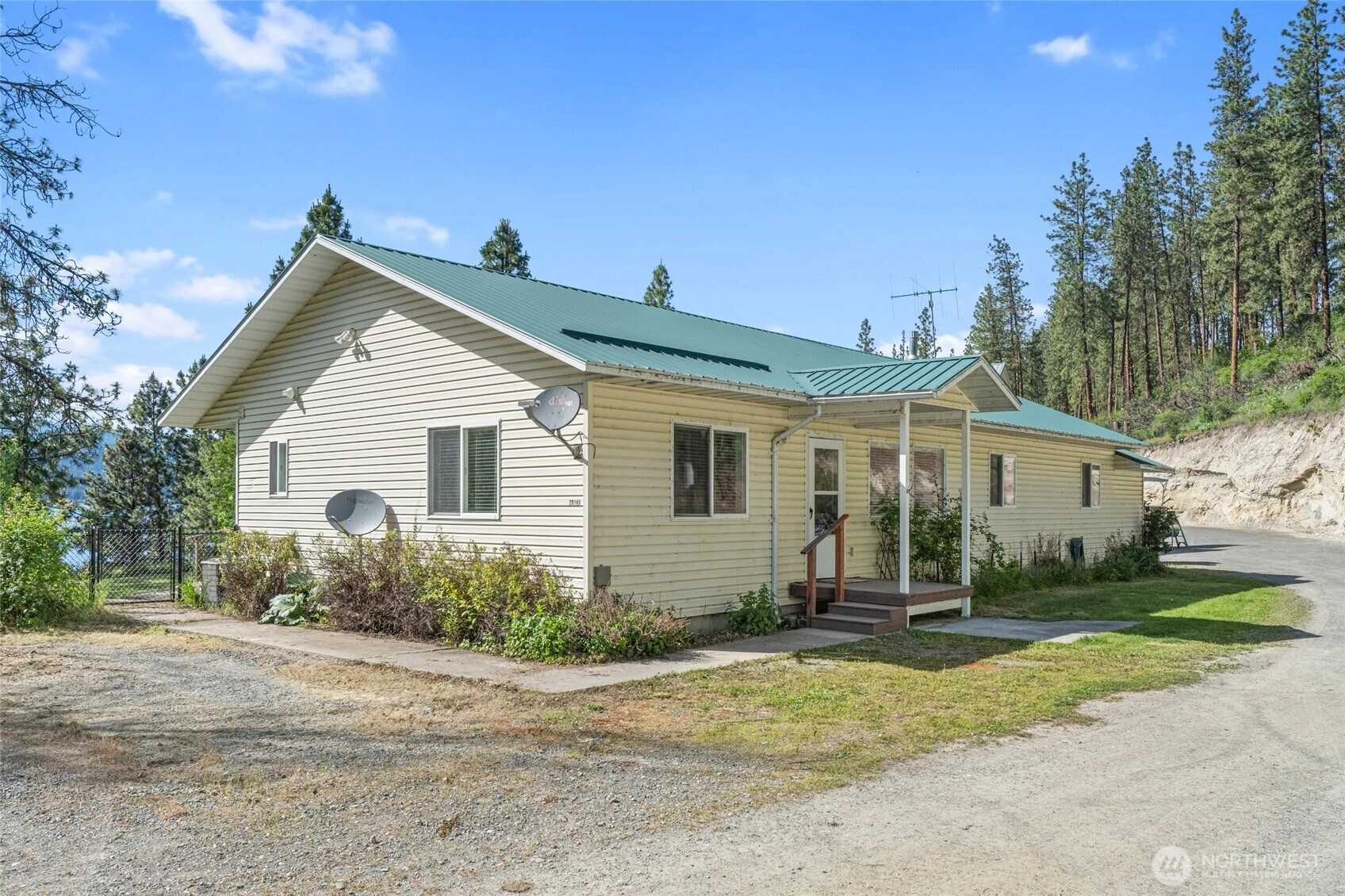 2914 G Hwy 25 S Rice WA 99167