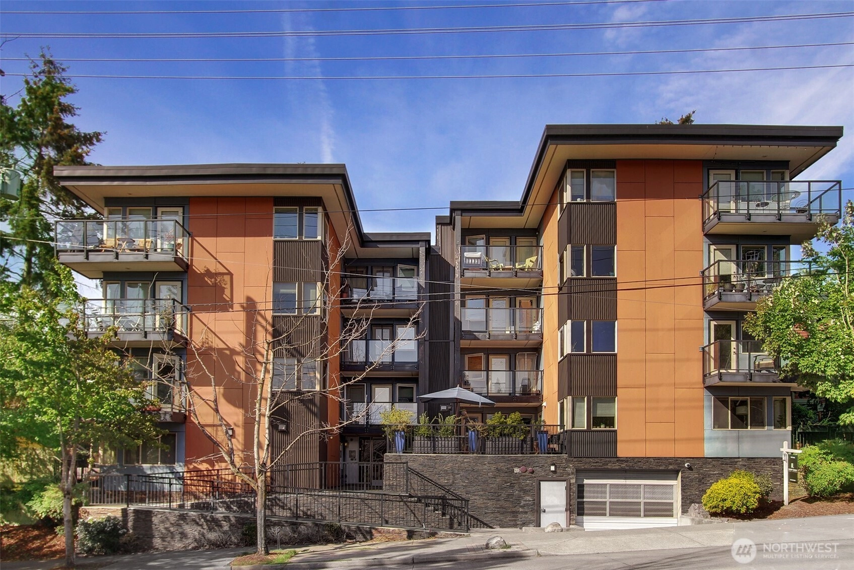 120 NW 39th St Unit 406 Unit 406 Seattle WA 98107