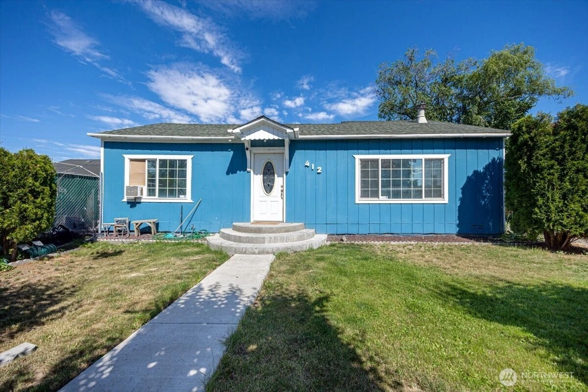 412 Maple Ct Toppenish WA 98948