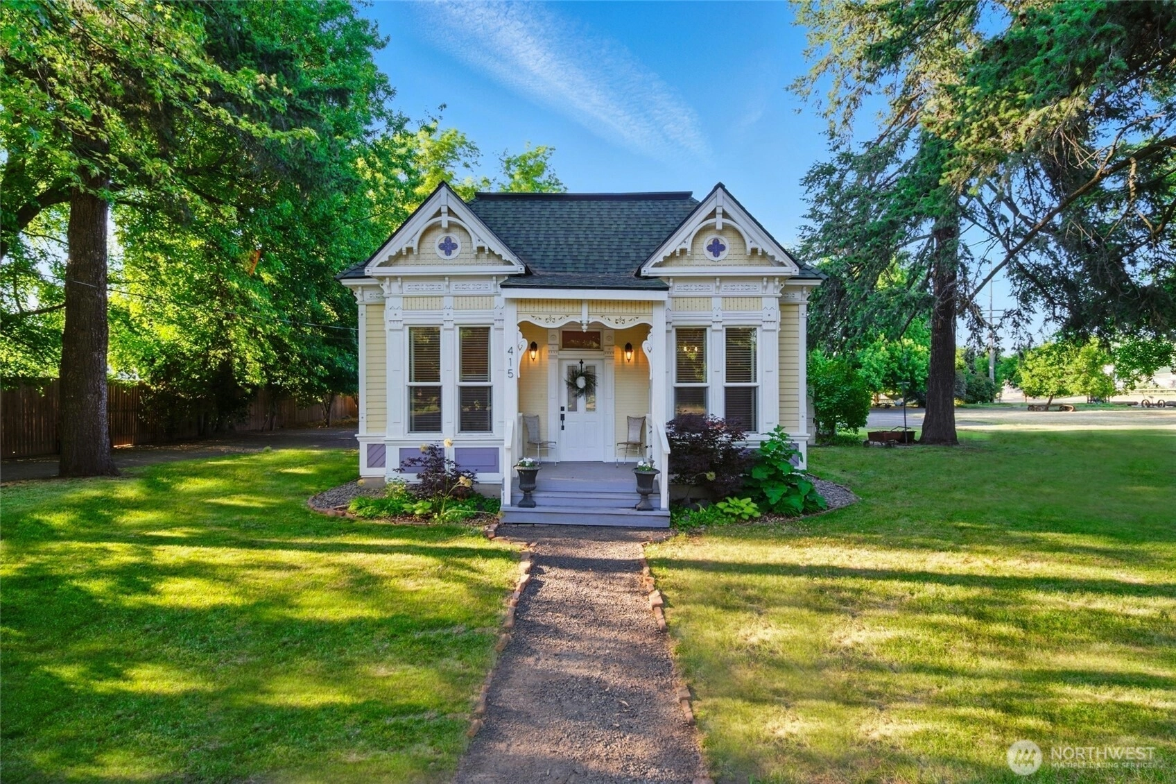 415 Preston Ave Waitsburg WA 99361