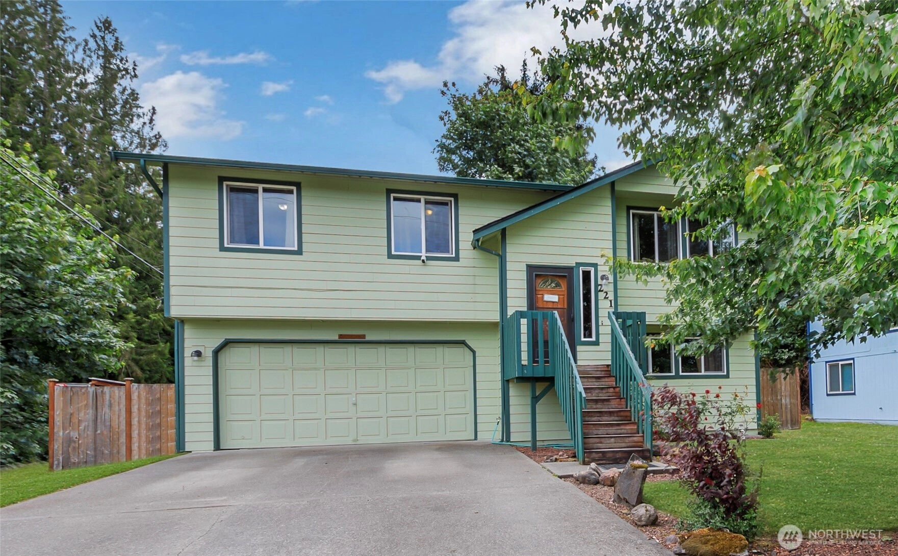 221 South Prairie Carbon River Rd E South Prairie WA 98385