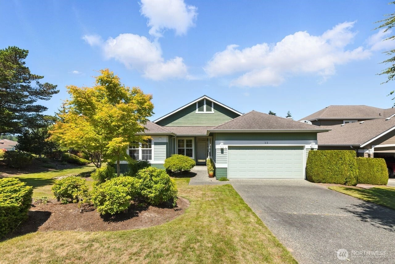 23 Seaway Pl Unit  Port Ludlow WA 98365