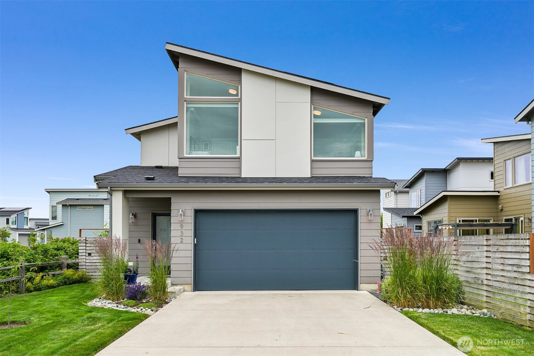 932 Sunseeker Ln Bellingham WA 98225
