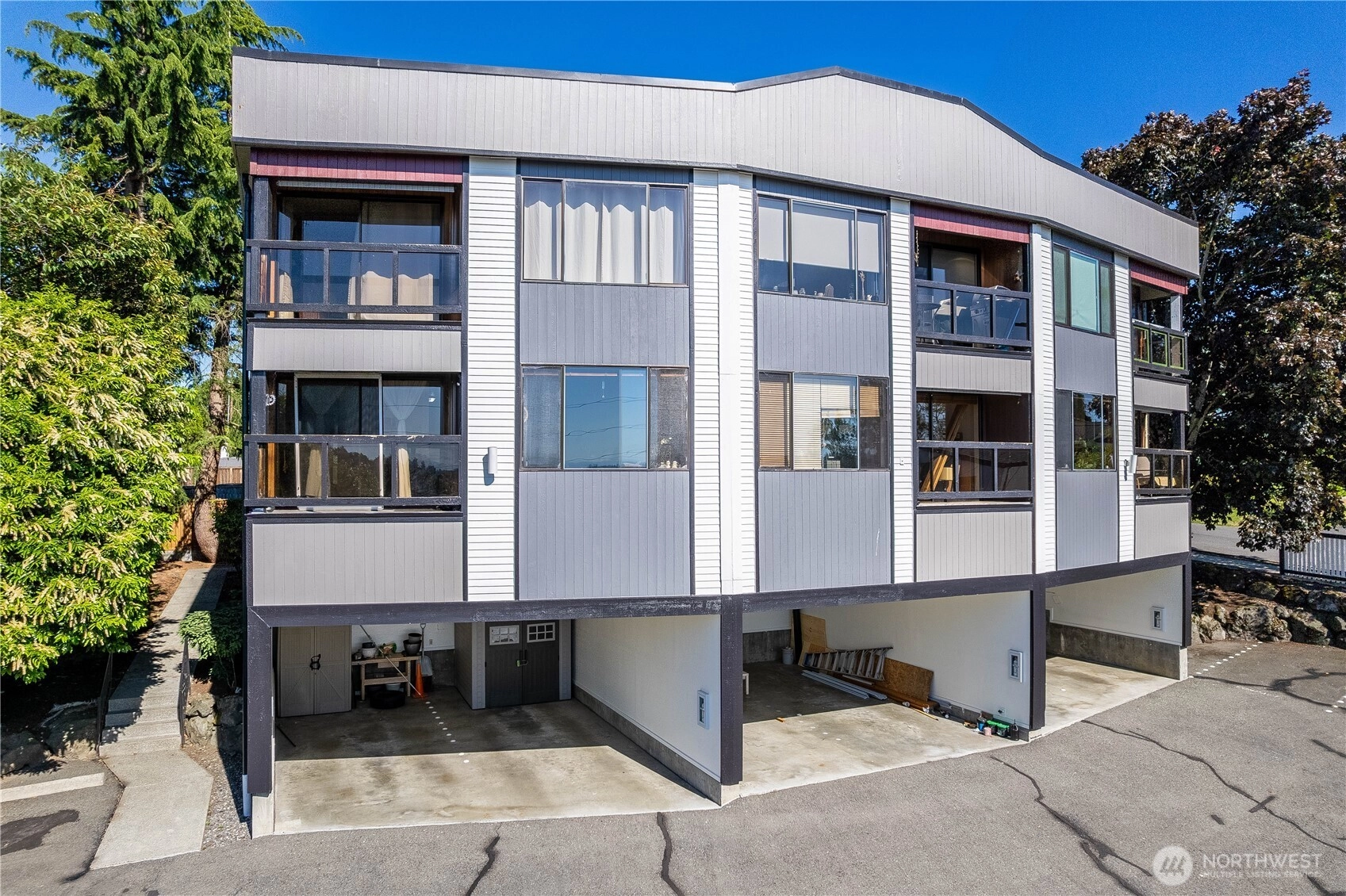 740 N 32nd St Unit 3 Unit 3 Renton WA 98056