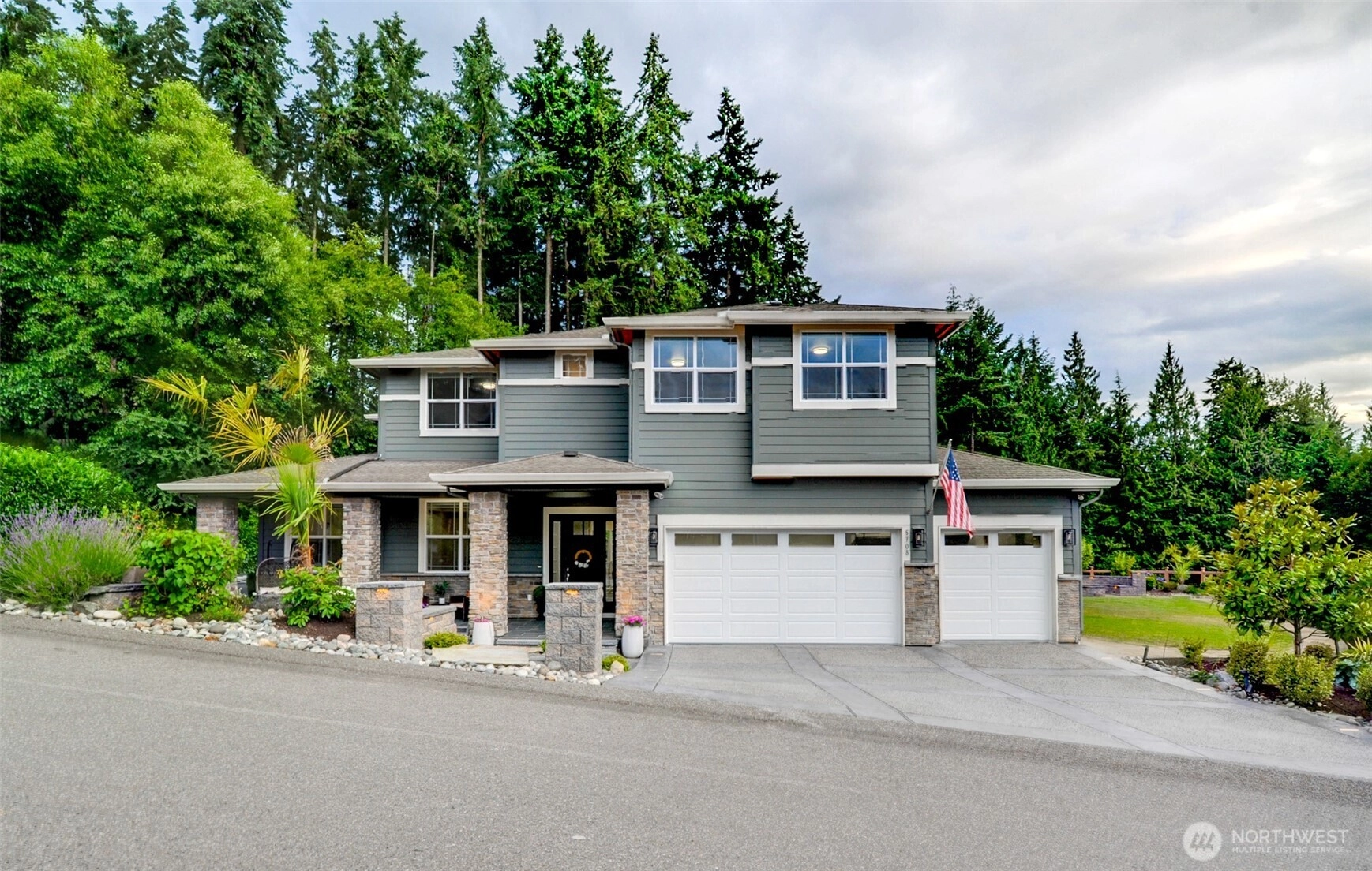 5708 197th Pl SE Bothell WA 98012