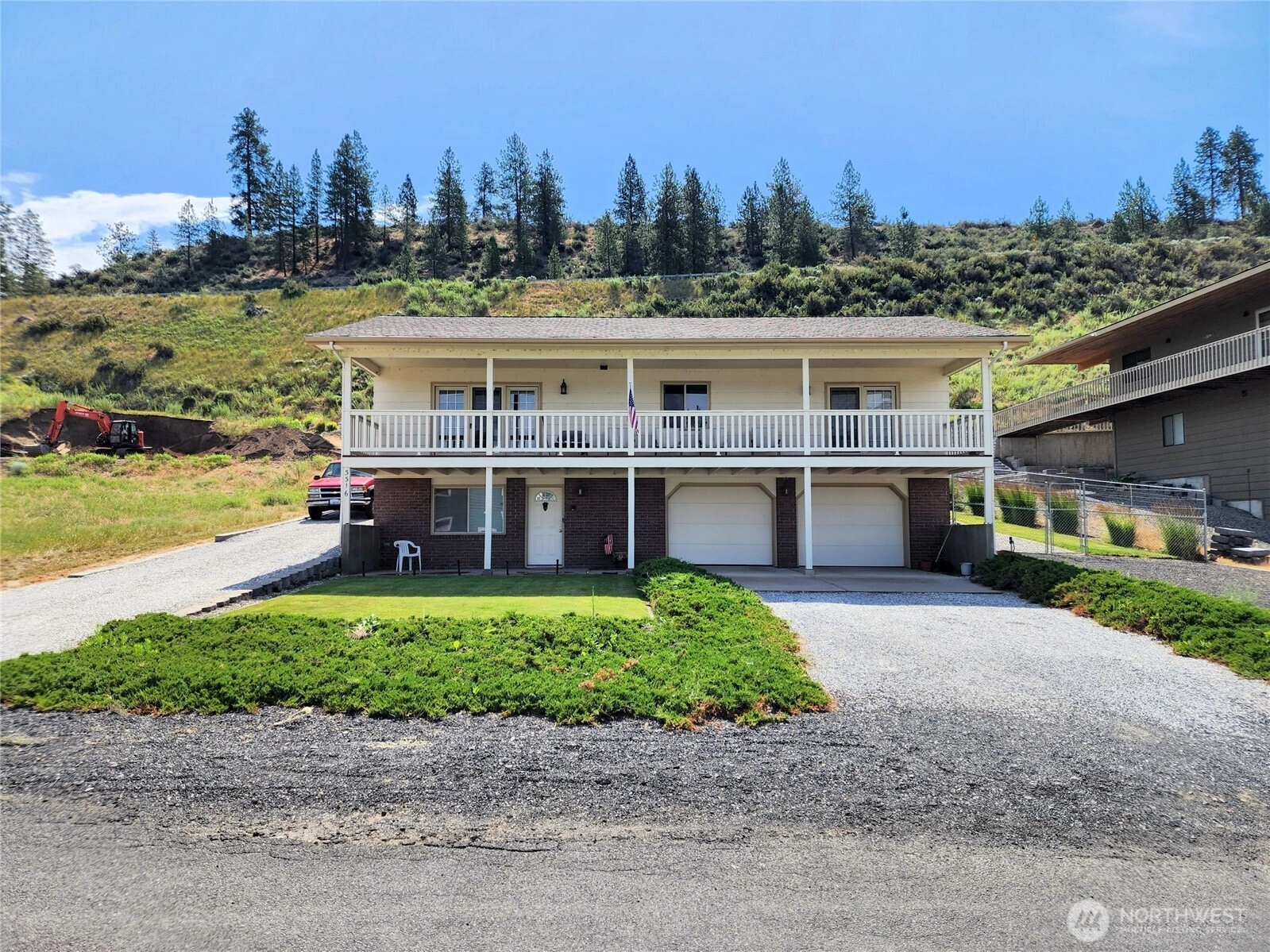 3316 Roosevelt Dr Unit  Seven Bays WA 99122