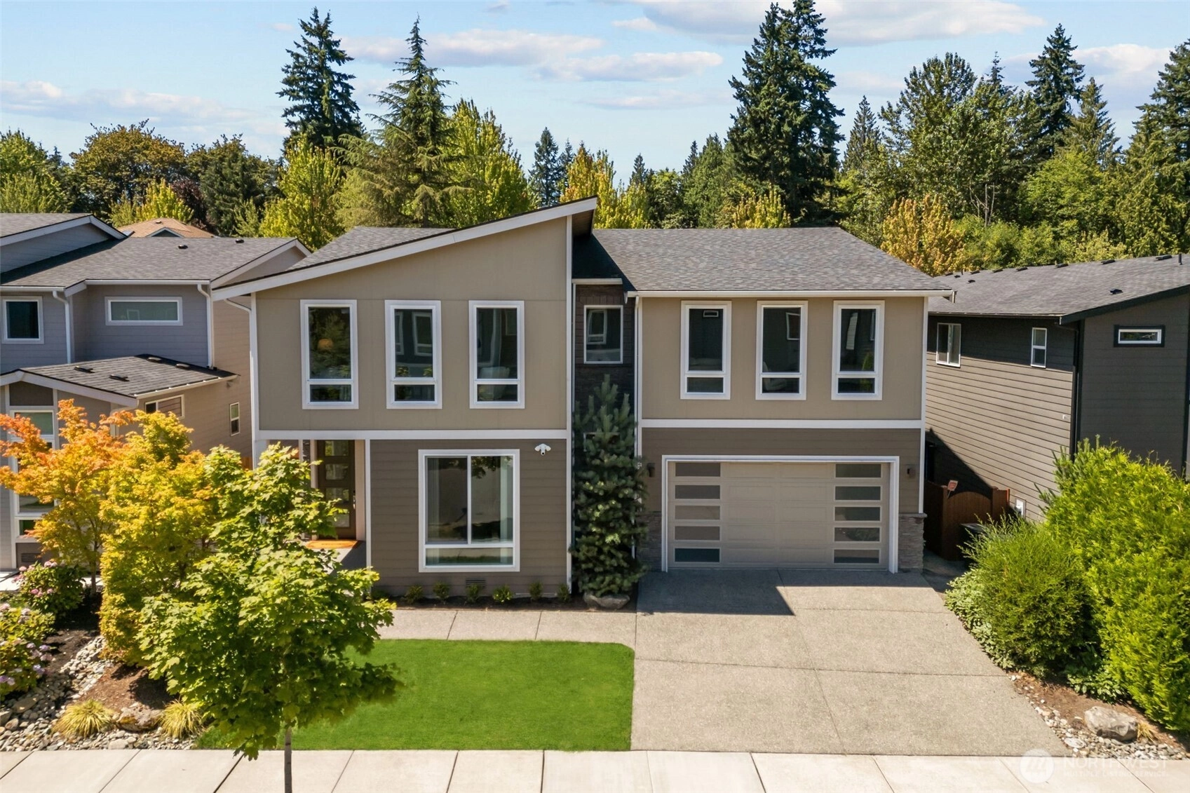 23422 26th Ave SE Bothell WA 98021